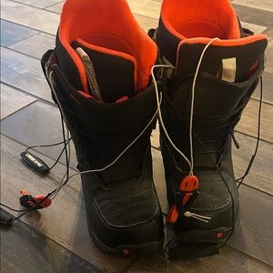 Burton Black and Red Snowboard Boots Men’s Size 9